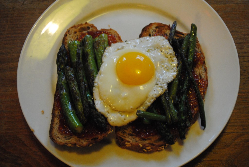 egg asparagus