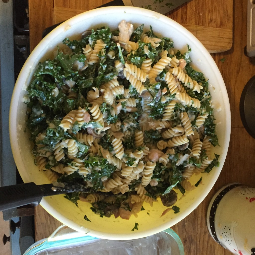 Image 9 - Laura + Merav